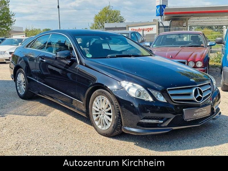Gebraucht Mercedes E200 184 PS (135 kW) 2013 Schwarz Coupé
