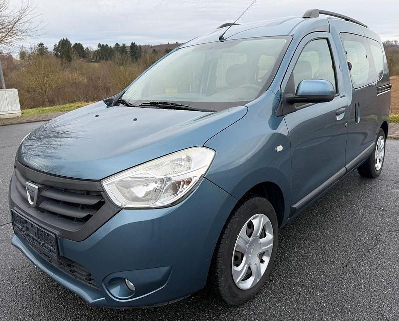 Gebraucht Dacia Dokker Lauréate 116 PS (85 kW) 2013 Blau Van / Kleinbus
