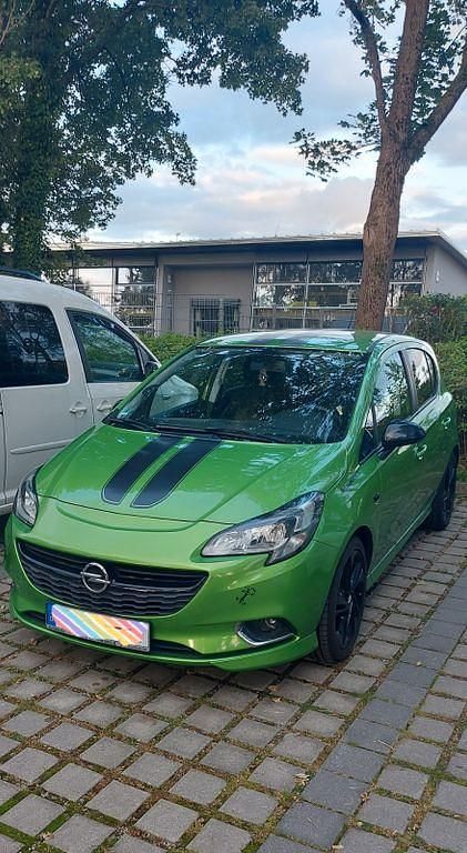 Gebraucht Opel Corsa Innovation 101 PS (74 kW) 2015 Grün Kleinwagen