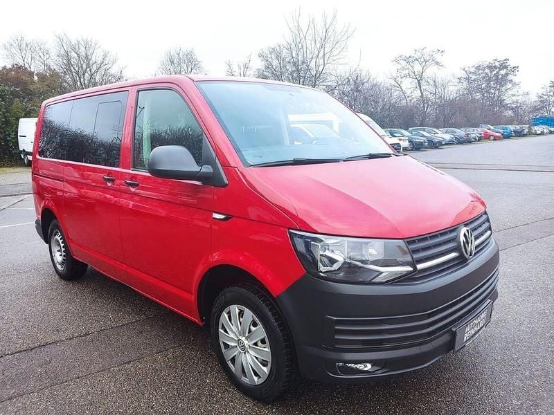 Gebraucht VW T6 102 PS (75 kW) 2018 Rot Van