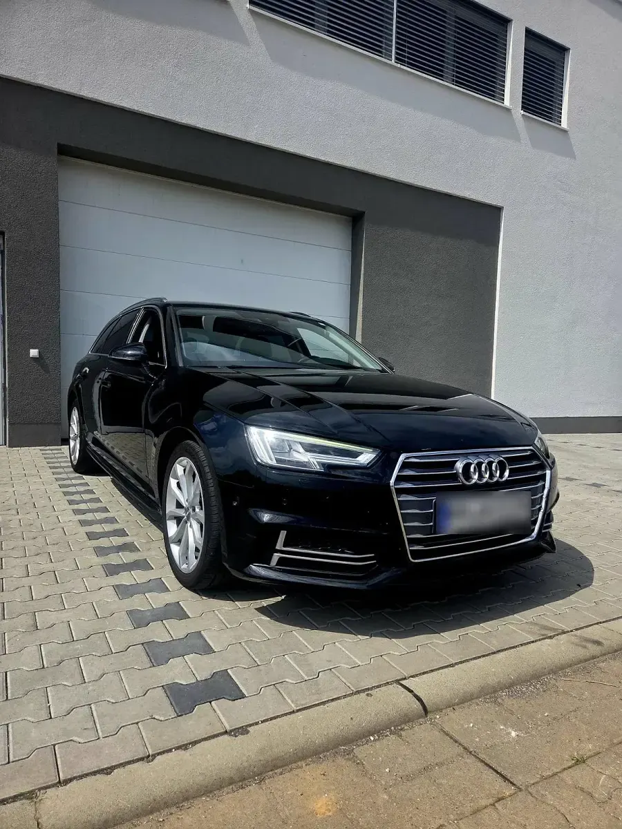 Gebraucht Audi A4 S-Line 150 PS (110 kW) 2018 Schwarz Kombi