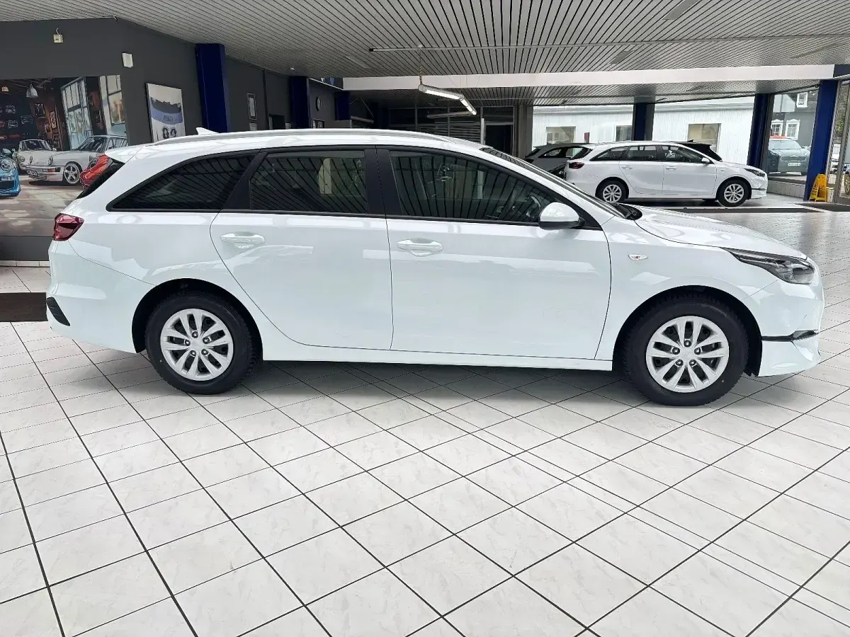 Gebraucht Kia Ceed Sportswagon Vision 99 PS (72 kW) 2024 Weiß Kombi