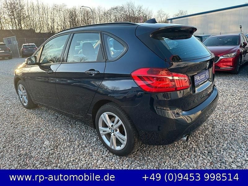 Gebraucht BMW 218 Advantage 150 PS (110 kW) 2017 Blau Kombi