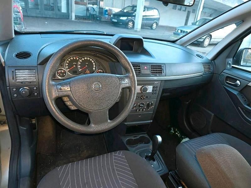 Gebraucht Opel Meriva 105 PS (77 kW) 2007 Gold Van / Kleinbus