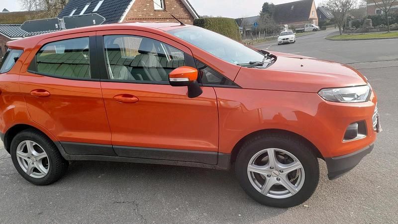 Gebraucht Ford Focus Sport 111 PS (81 kW) 2016 Orange Limousine