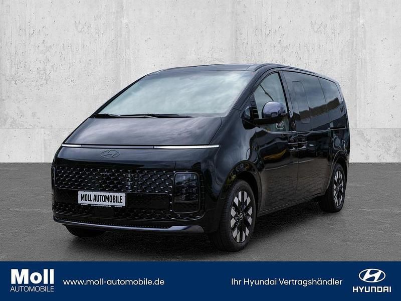 Schwarz Neu 2025 Hyundai Staria Signature Van | 53.950 € - Bild 1/4