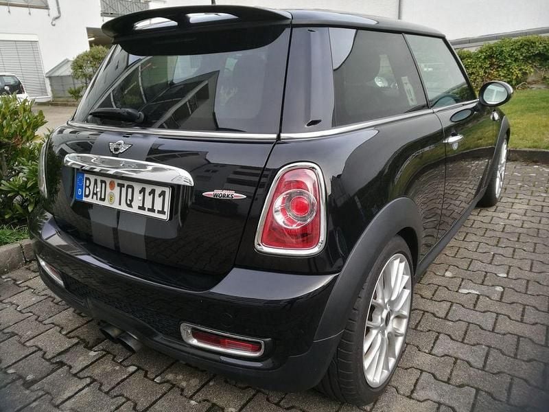 Usado Mini John Cooper Works 211 HP (155 kW) 2010 Preto Citadino