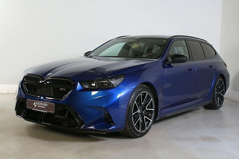 Gebraucht BMW M5 Performance 727 PS (534 kW) 2025 Marina bay blau met. Kombi