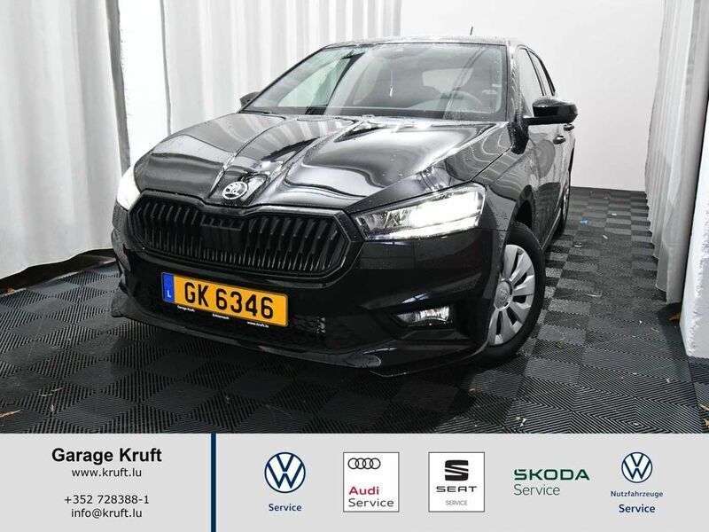 Schwarz Gebraucht 2024 Skoda Fabia Monte Carlo Limousine | 21.490 € (Fairer Preis) - Bild 1/4