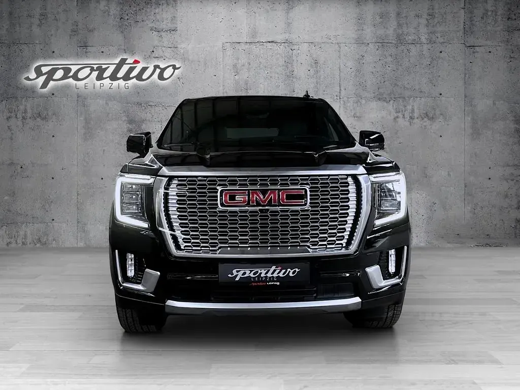 Używany GMC Yukon 426 KM (313 kW) 2025 Czarny SUV