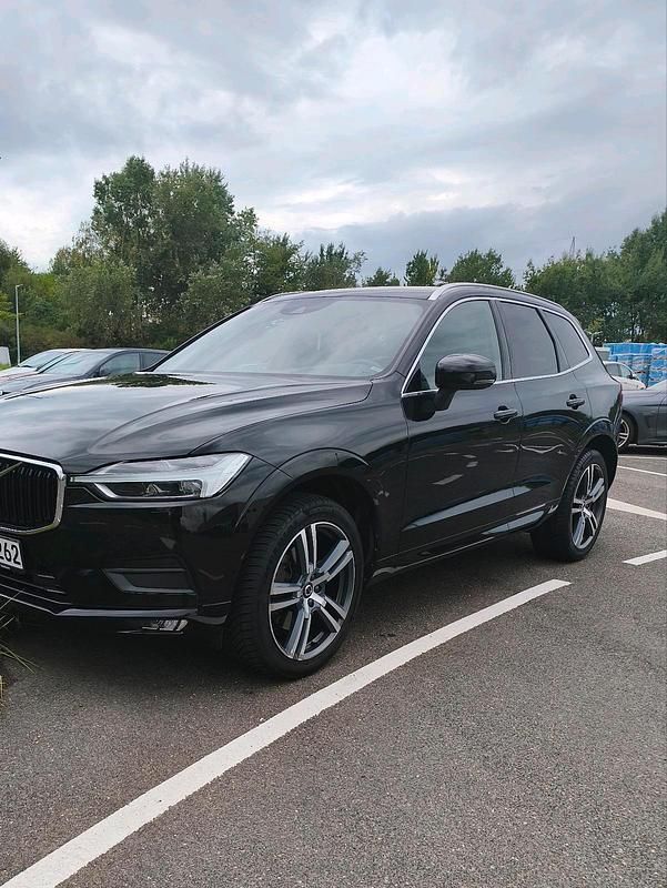 Schwarz Gebraucht 2019 Volvo XC60 SUV | 25.200 € (Fairer Preis) - Bild 1/4