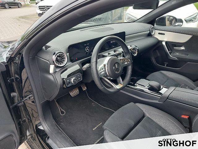 Gebraucht Mercedes CLA250e Shooting Brake 218 PS (160 kW) 2022 Kombi