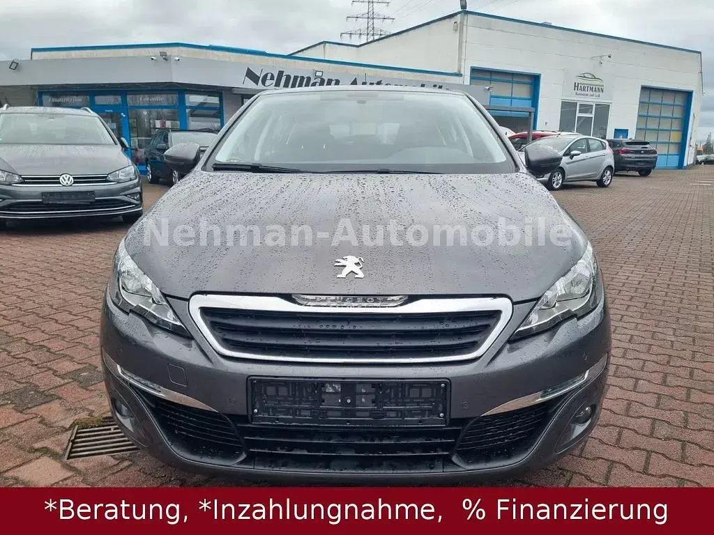 Gebraucht Peugeot 308 Active 131 PS (96 kW) 2016 Grau Limousine