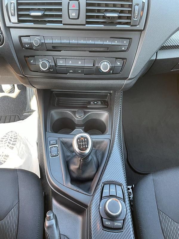 Gebraucht BMW 116 2014 Schwarz Kleinwagen