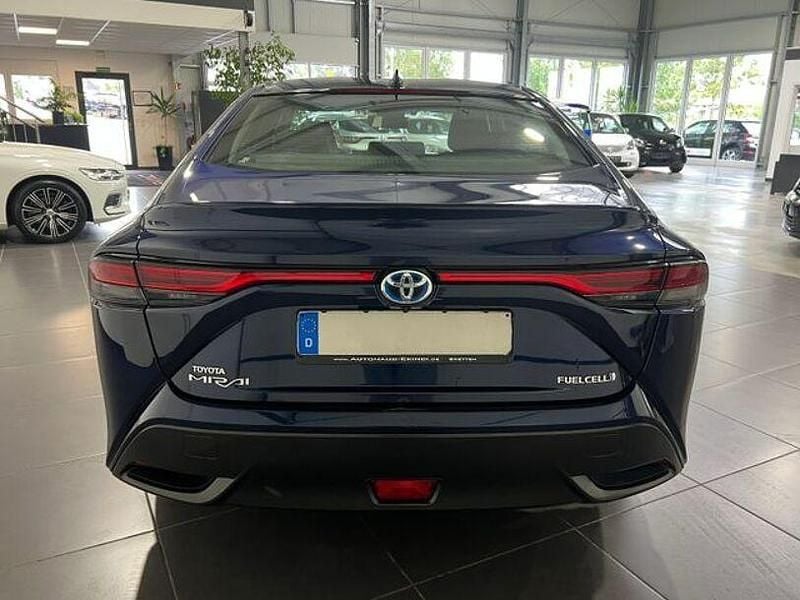 Gebraucht Toyota Mirai 182 PS (133 kW) 2021 Blau Limousine