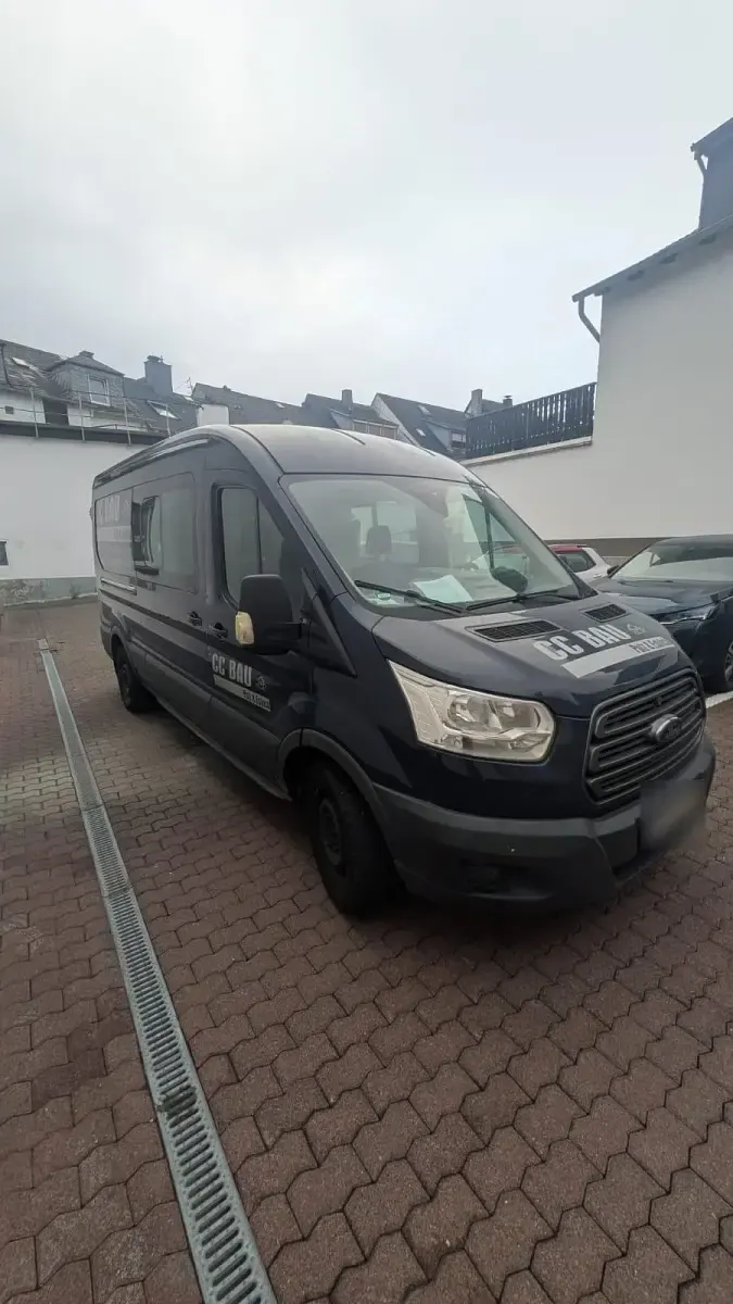 Gebraucht Ford Transit 170 PS (125 kW) 2018 Blau Van / Kleinbus