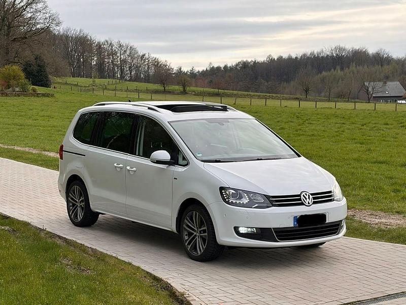 Gebraucht VW Sharan Cup 177 PS (130 kW) 2014 Weiß Van / Kleinbus