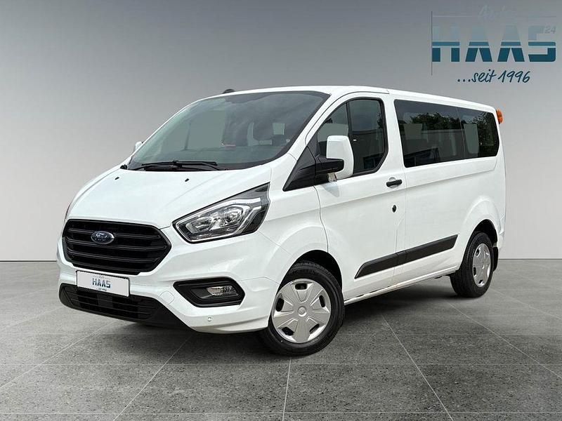 Weiß Gebraucht 2021 Ford Transit Custom Trend Van / Kleinbus | 23.950 € (Teuer) - Bild 1/4