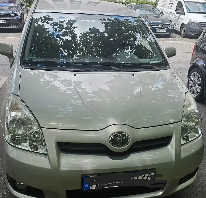 Gebraucht Toyota Corolla Verso 129 PS (94 kW) 2009 Grau Van / Kleinbus
