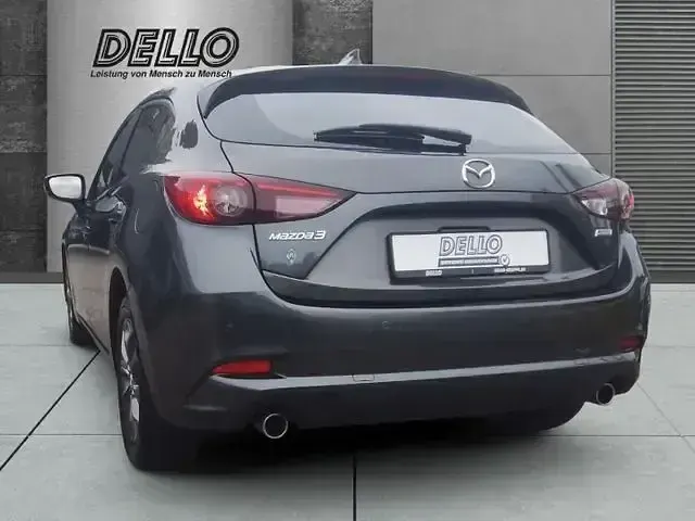 Gebraucht Mazda 3 120 PS (88 kW) 2017 Grau Limousine