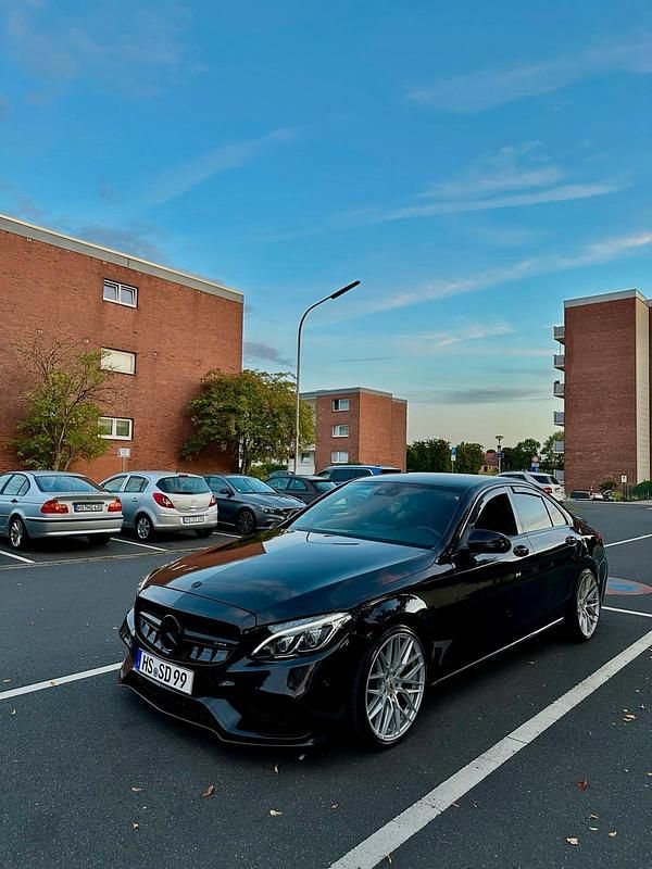 Gebraucht Mercedes C63 AMG AMG 225 PS (165 kW) 2014 Schwarz Limousine