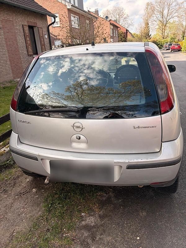 Usata Opel Corsa 90 CV (66 kW) 2004 Grigio Utilitaria