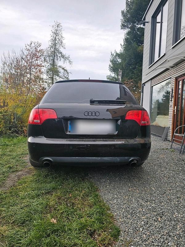 Gebraucht Audi A4 Comfort 250 PS (183 kW) 2004 Schwarz Kombi