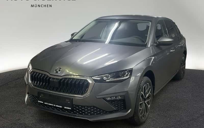 Grau Neu 2025 Skoda Scala Tour Kleinwagen | 26.450 € (Fairer Preis) - Bild 1/4