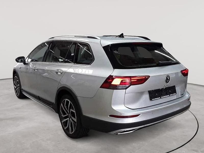 Gebraucht VW Golf Alltrack 200 PS (147 kW) 2021 Reflexsilber metallic Kombi