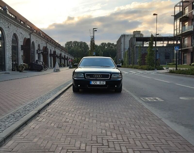 Gebraucht Audi A8L 310 PS (228 kW) 2001 Schwarz Limousine
