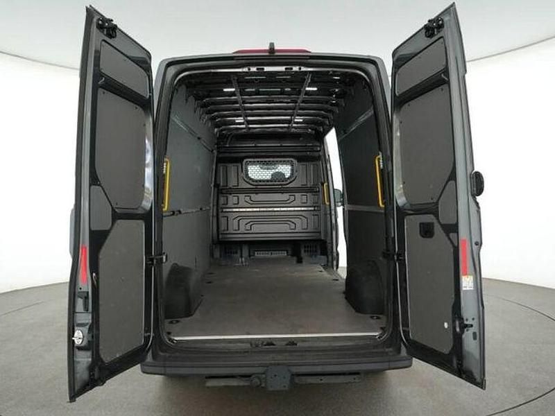 Gebraucht VW Crafter 140 PS (102 kW) 2024 Indiumgrau Van
