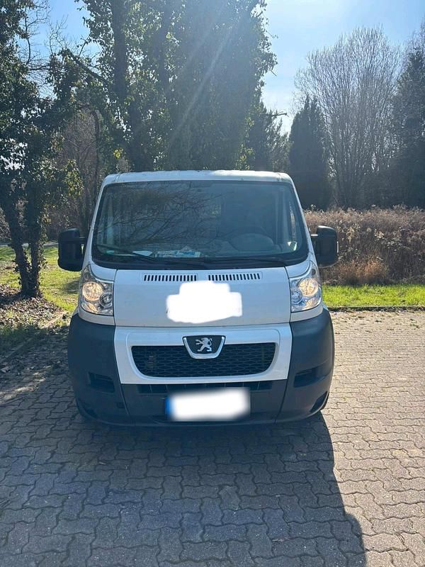 Gebraucht Peugeot Boxer 120 PS (88 kW) 2011 Weiß Van