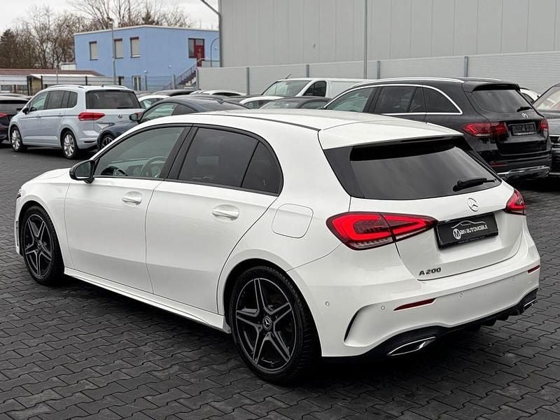 Gebraucht Mercedes A200 AMG 163 PS (119 kW) 2020 Weiß Limousine