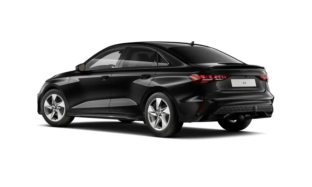 Gebraucht Audi A3 S-Line 150 PS (110 kW) 2025 Mythosschwarz metallic Limousine