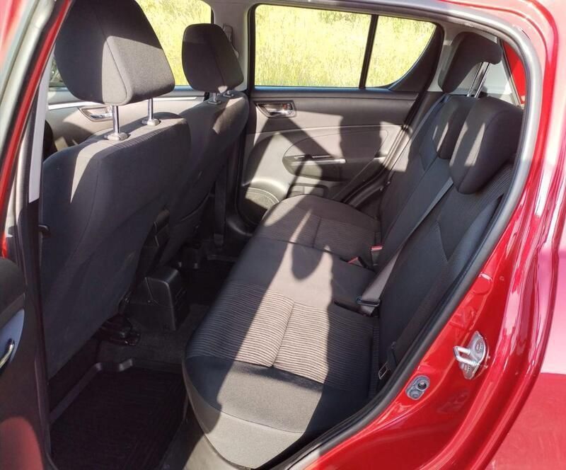 Rot Gebraucht 2012 Suzuki Swift Kleinwagen | 5.400 € (Superpreis) - Bild 1/4
