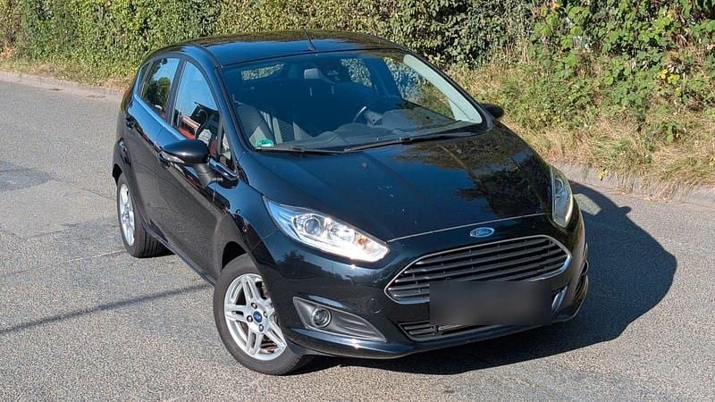 Schwarz Gebraucht 2013 Ford Fiesta Titanium Kleinwagen | 2.500 € (Superpreis) - Bild 1/4