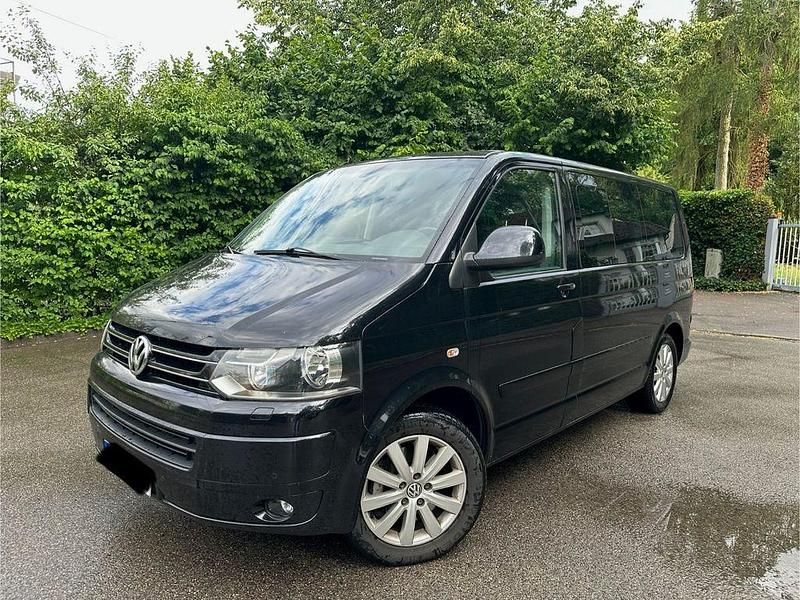 Schwarz Gebraucht 2011 VW T5 Van | 16.990 € - Bild 1/4