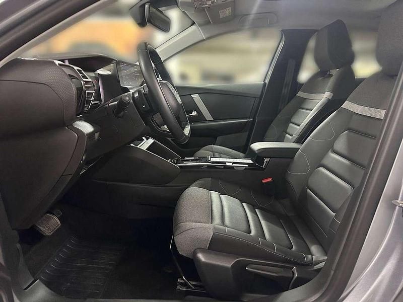 Gebraucht Citroën C4 131 PS (96 kW) 2024 Silber SUV