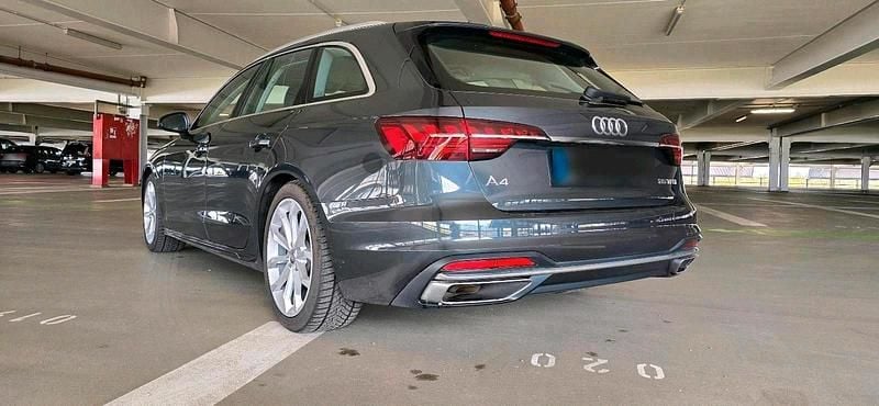 Gebraucht Audi A4 Ambiente 150 PS (110 kW) 2019 Grau Kombi