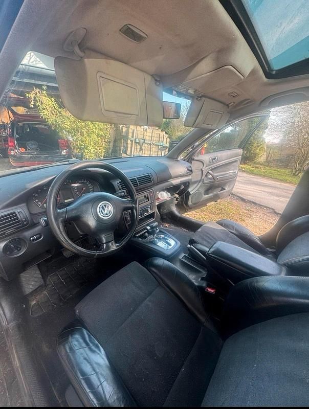 Gebraucht VW Passat 150 PS (110 kW) 1999 Schwarz Kombi