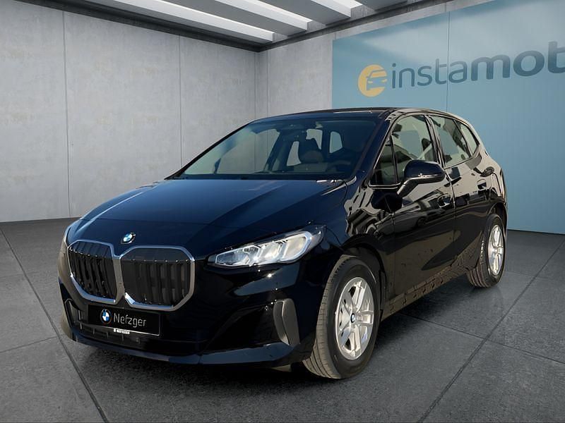 Schwarz Gebraucht 2024 BMW 216 Active Tourer Van / Kleinbus | 32.299 € (Etwas zu teuer) - Bild 1/4