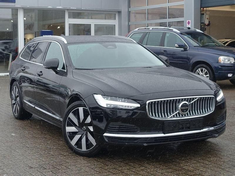 Gebraucht Volvo V90 Plus 398 PS (292 kW) 2025 Schwarz Kombi