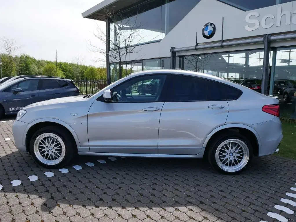 Gebraucht BMW X4 M Sport 245 PS (180 kW) 2017 Silber SUV