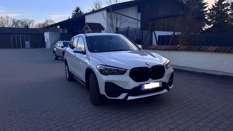 Gebraucht BMW X1 150 PS (110 kW) 2021 Weiß SUV