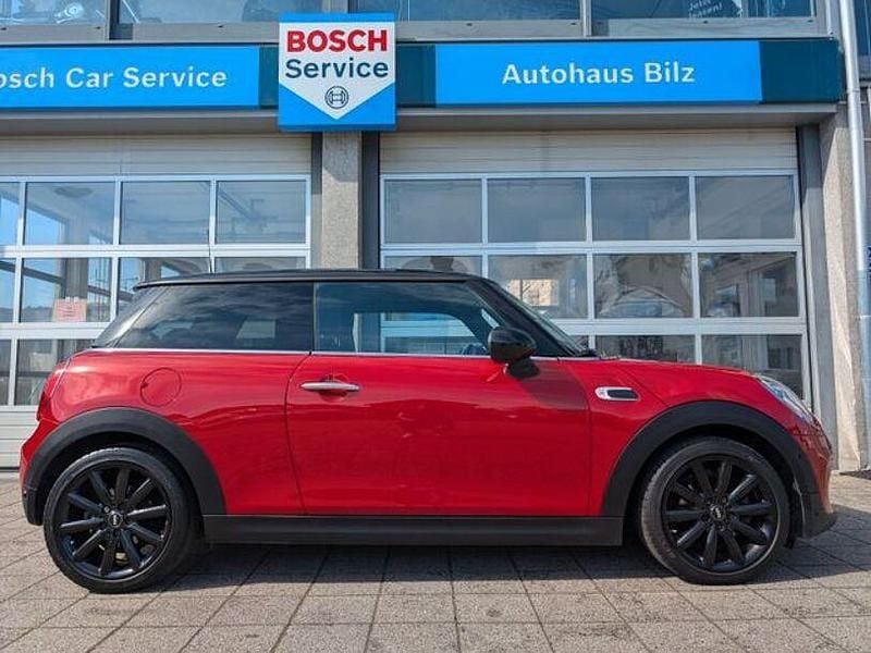 Gebraucht Mini Cooper 136 PS (100 kW) 2016 Blazing red ii Kleinwagen