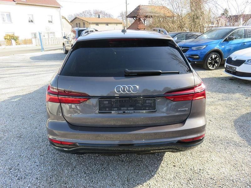 Gebraucht Audi A6 Exclusive 245 PS (180 kW) 2021 Braun Limousine