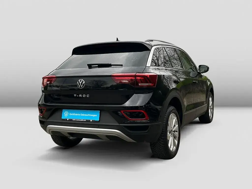 Gebraucht VW T-Roc Life 150 PS (110 kW) 2024 Deep black perleffekt SUV