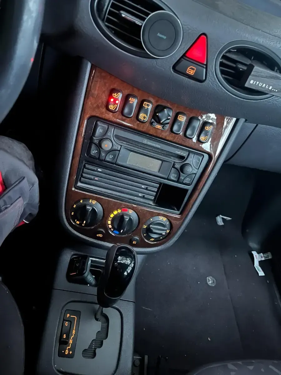 Gebraucht Mercedes A170 95 PS (69 kW) 2001 Blau Kleinwagen