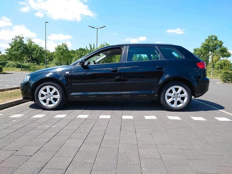 Gebraucht Audi A3 102 PS (75 kW) 2007 Schwarz Kleinwagen