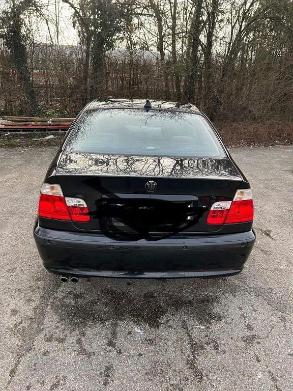 Gebraucht BMW 320 170 PS (125 kW) 2002 Schwarz Limousine